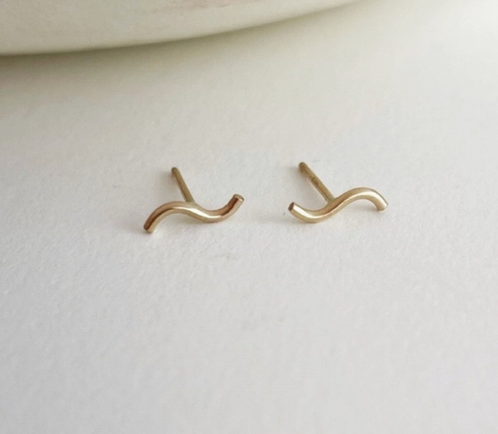 Swell Stud Earrings